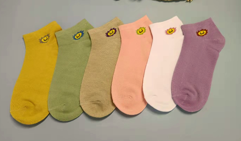5629